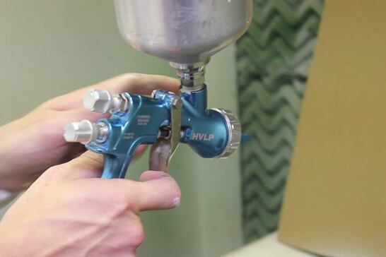 Nastavení, kontrola a použití stříkacích pistolí